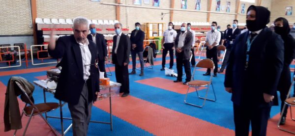 برگزاری کلاس استاژ وداوری سبک های آزاد کاراته در کرمانشاه